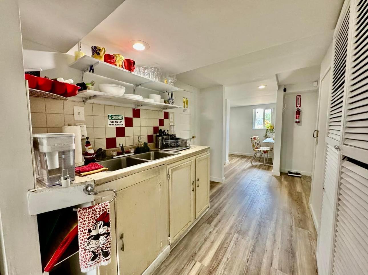 סיאטל Private Tiny Room On The 1St Floor With Shared Bathroom Near Airport And Downtown Seattte מראה חיצוני תמונה