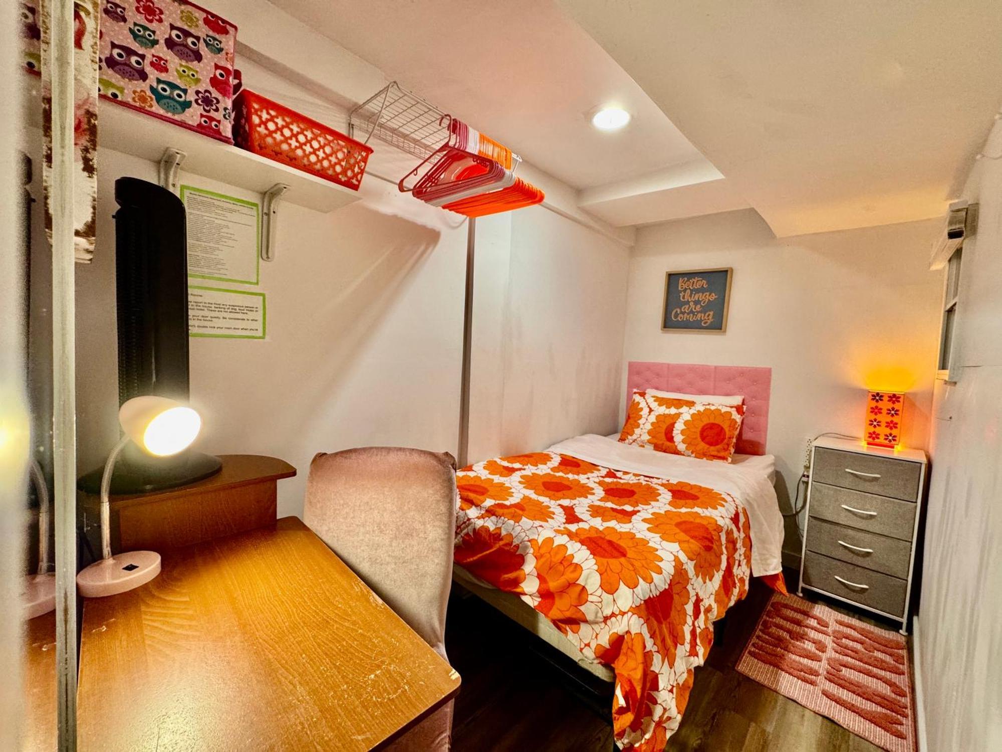 סיאטל Private Tiny Room On The 1St Floor With Shared Bathroom Near Airport And Downtown Seattte מראה חיצוני תמונה